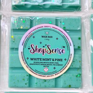 sparkling-white-mint-and-pine-snap-bar